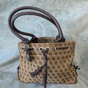 Dooney & Bourke Bron Leather Shoulder Bag Classic Tote